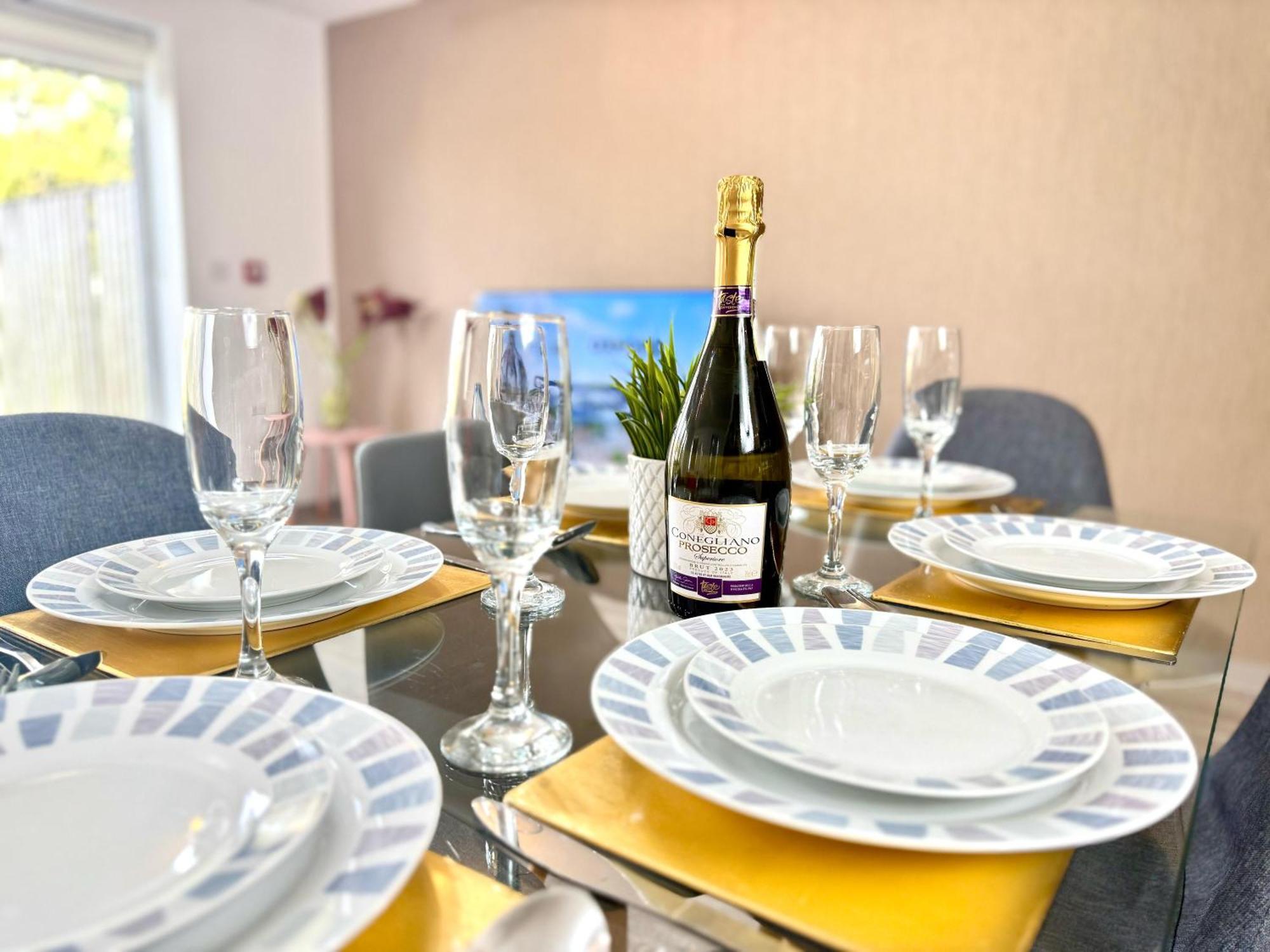 Horizon House, Stunning 2-Bedroom Flat 1, Parking, Netflix, אוקספורד מראה חיצוני תמונה